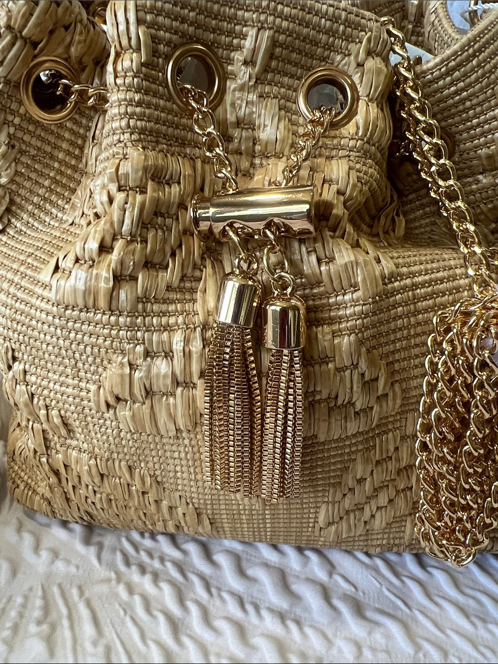 Tommy Bahama Woven Gold Metal bag with Metal Tassels Crossbody - Picture 2 of 5
